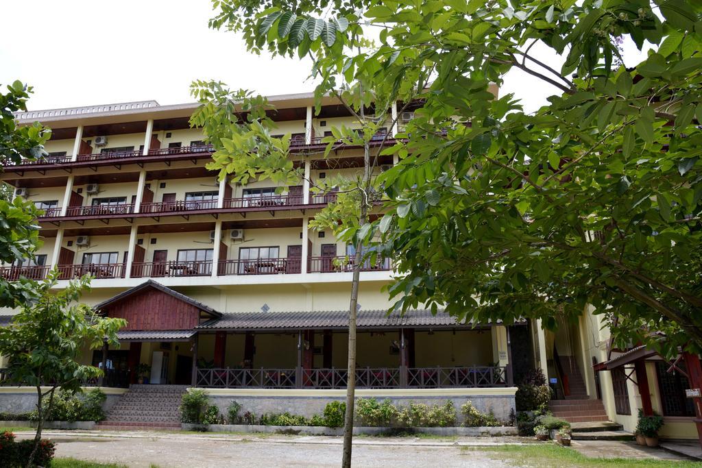 Hotel Vilayvong Vang Vieng Eksteriør bilde