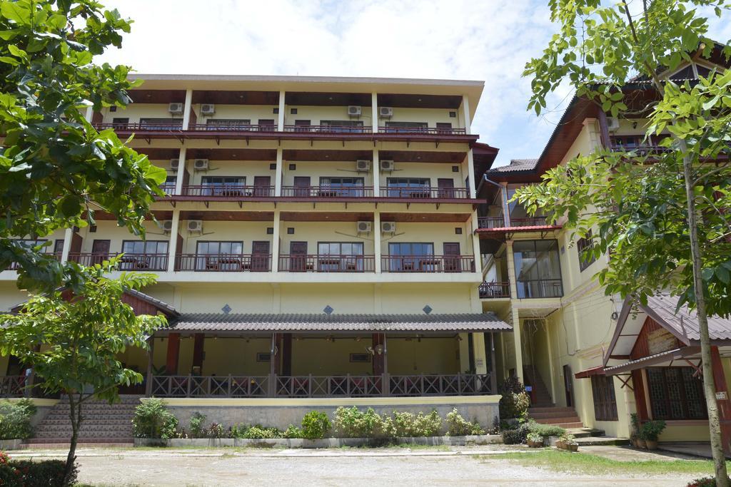 Hotel Vilayvong Vang Vieng Eksteriør bilde
