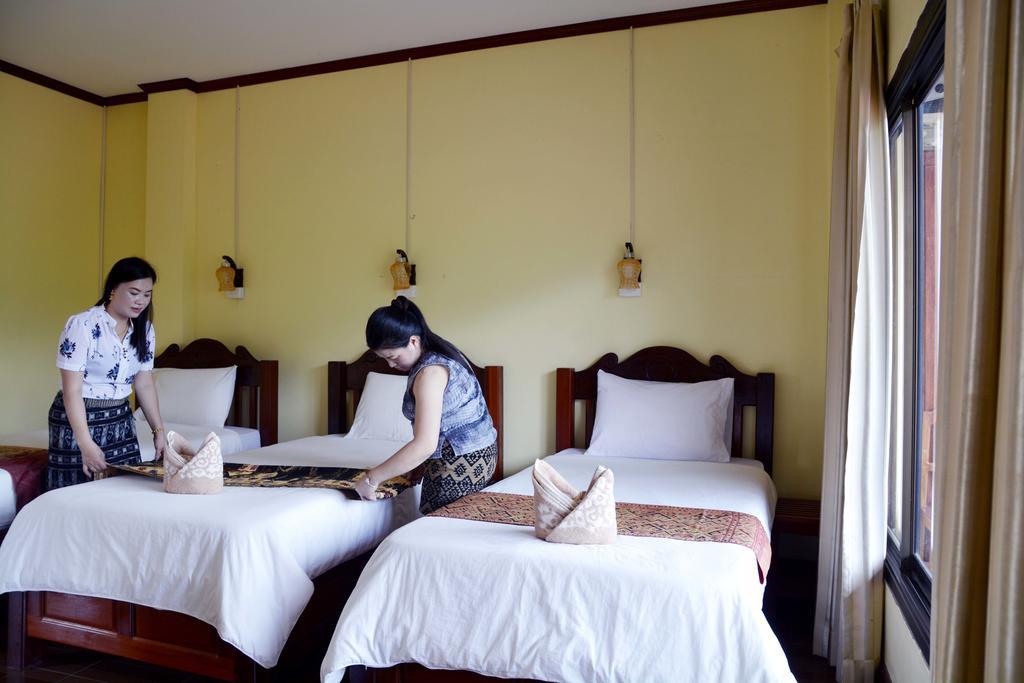 Hotel Vilayvong Vang Vieng Eksteriør bilde