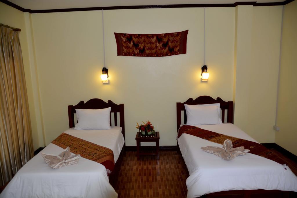 Hotel Vilayvong Vang Vieng Eksteriør bilde