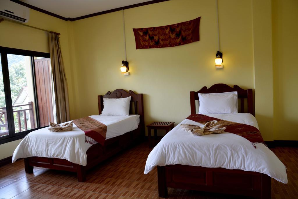 Hotel Vilayvong Vang Vieng Eksteriør bilde