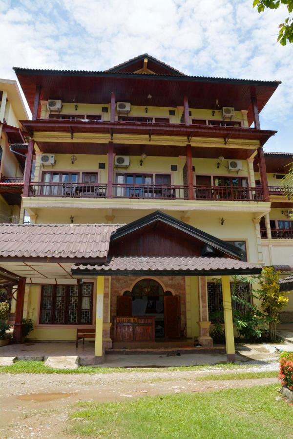Hotel Vilayvong Vang Vieng Eksteriør bilde